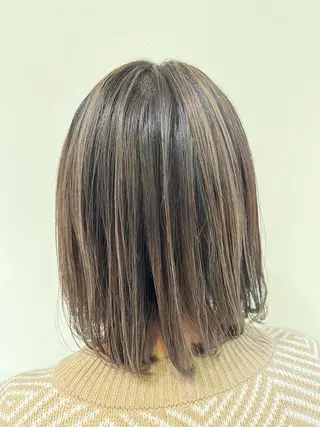 ミディアム EARTH長岡 🌼渡辺まい🌼のヘアスタイル