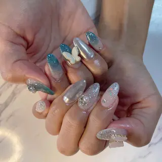 ネイル lucky シュウのネイルデザイン