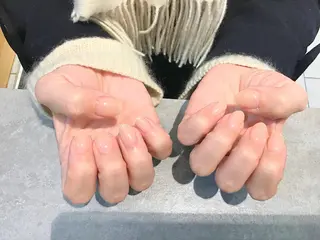 ネイル Nest 岩崎のネイルデザイン