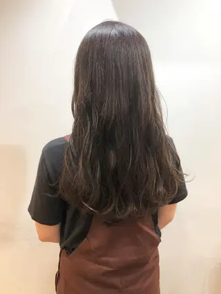 ロング カラー あずまぐち めぐみのヘアスタイル