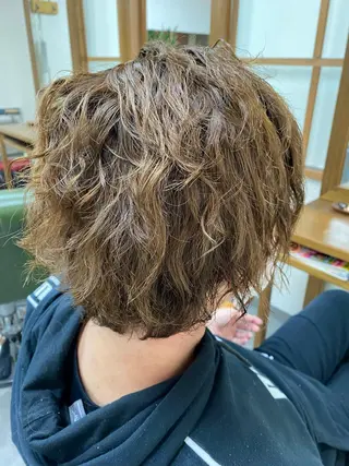 ショート 永沼 真依のヘアスタイル