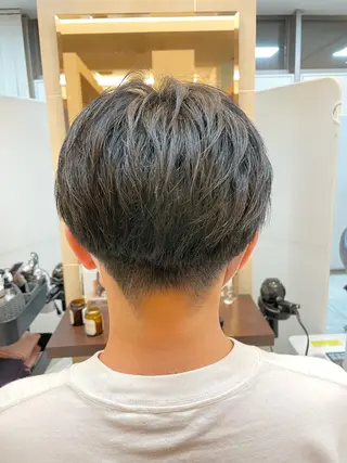 メンズ 新籾 尚哉のヘアスタイル