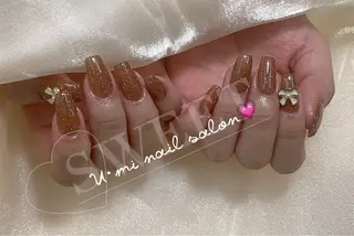 ネイル U·Mi nail salon所属・U·Mi 上野御徒町容のネイルデザイン