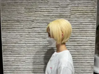 ショート カラー 嶋田 ゆきのヘアスタイル