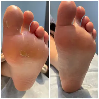 LIZERA&CO（charitesfam内）所属・南古谷　松本 かよのネイルデザイン