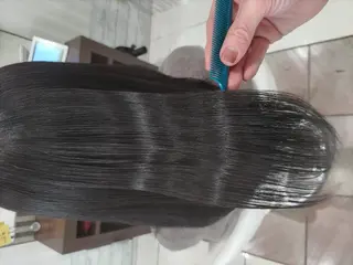 ロング 山田 憲のヘアスタイル