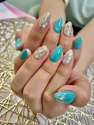 ネイル Ring  nail  salon所属・若槻 由紀のネイルデザイン