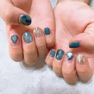 ネイル ニュアンス🌿‬ Aivy./アイビーのネイルデザイン