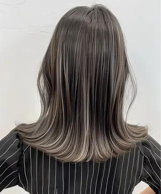 ミディアム 寺山 佳貴のヘアスタイル