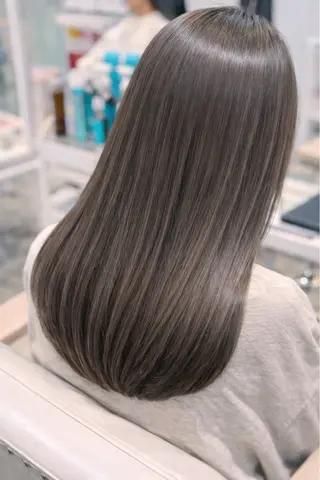 ロング カラー 韓国風レイヤー/ 艶カラー竹内貫のヘアスタイル