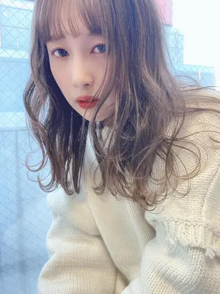 セミロング カラー パーマ ヘアアレンジ メンズ キッズ ネイル マツエク・マツパ umu.［韓国ヘア /ダウンパーマ］のヘアスタイル