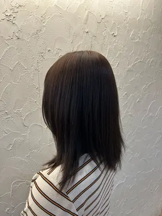 ミディアム カラー fumies.所属・勝又 胡真千のヘアスタイル