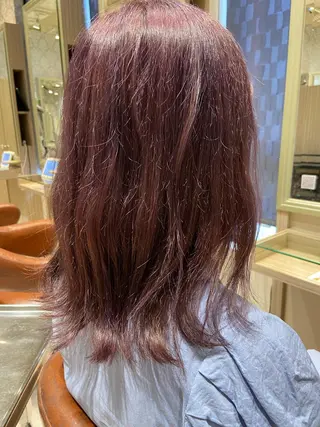 ミディアム カラー 一戸 拓斗のヘアスタイル