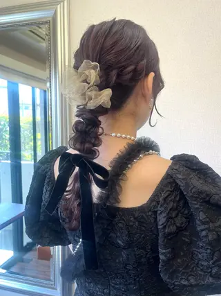 ロング カラー パーマ ヘアアレンジ 隠れ家サロンso you所属・yukimi .のヘアスタイル