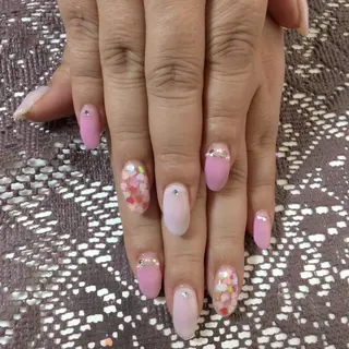 ネイル 藤 あやのネイルデザイン