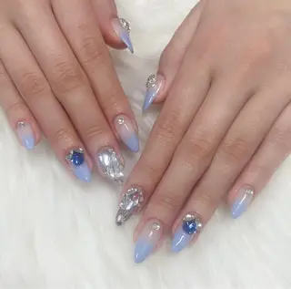 ネイル ＆ME アンドミーのネイルデザイン