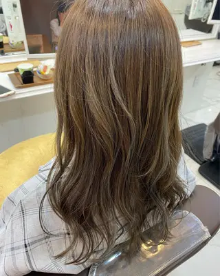 カラー shanti 渡辺新也✂️のヘアスタイル