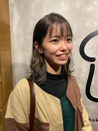 ミディアム カラー BLANCO所属・杉浦 里奈のヘアスタイル