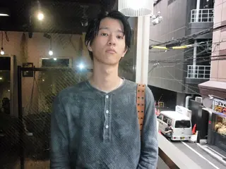 メンズ GIVET所属・心斎橋/ハイトーン/ レイヤーカットのヘアスタイル