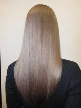 ロング カラー Yaya ヤヤ / HACO+のヘアスタイル