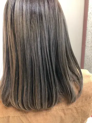 ミディアム GO TODAY SHAiRE SALON原宿Stella店所属・GO TODAY シェアサロンのヘアスタイル