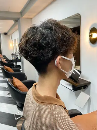 ショート カラー パーマ メンズ 守屋 寿哉のヘアスタイル