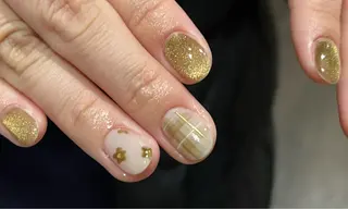 ネイル Yarm As Etelのネイルデザイン