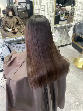 ロング 瀧下 唯のヘアスタイル