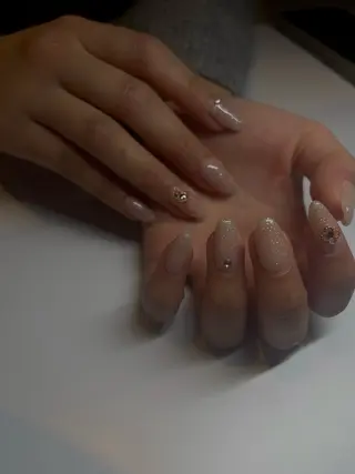 ネイル E bella 【ベラ】所属・miyuu 【E bella 】のネイルデザイン