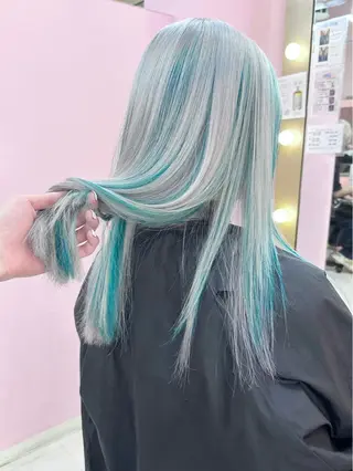 セミロング カラー ❄️💛エクステ ブリーチ❄️yukiのヘアスタイル