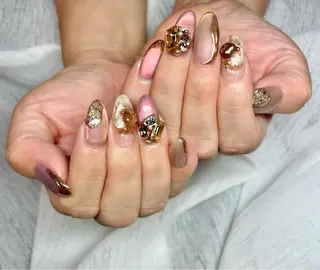 ネイル SyiSyu 梅田店のネイルデザイン