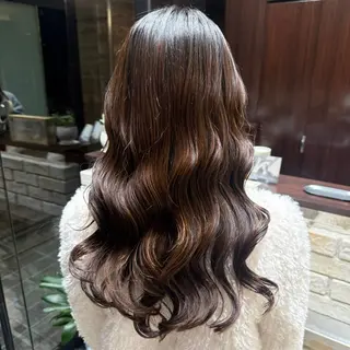 セミロング パーマ 韓国風パーマ🌿コテ 巻き風パーマ/るいのヘアスタイル