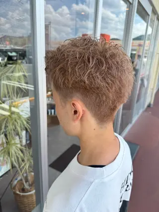 カラー メンズ 吉田 剛のヘアスタイル