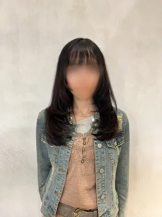 ロング レイヤーカットモデル irohaのヘアスタイル