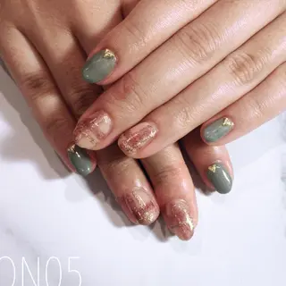 ネイル 園 寛子 （ネイリスト）のネイルデザイン