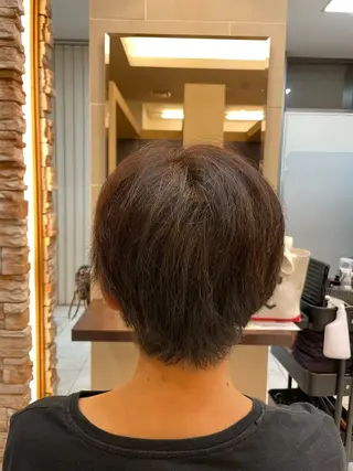 ショート 新籾 尚哉のヘアスタイル