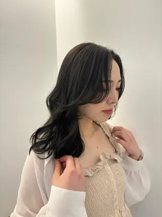 ミディアム 透明感カラー🎀 tasty／makoのヘアスタイル