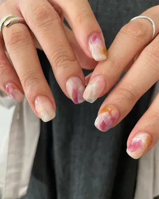 ネイル kiii.__ ✴︎*のネイルデザイン