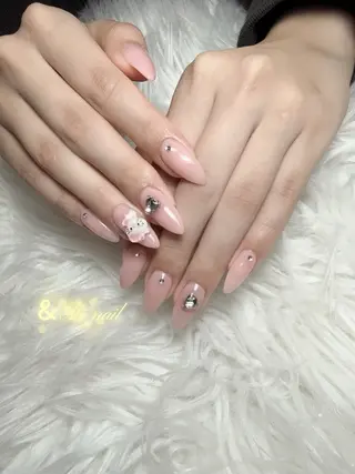 ネイル &ME タカのネイルデザイン