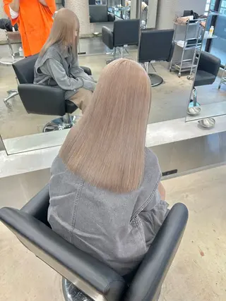 ロング カラー ✅ケアブリーチ✅ トヨオカ ノブヒデのヘアスタイル