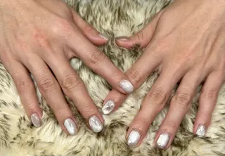 ネイル nailroom HARU.のネイルデザイン