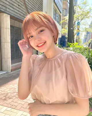 ショート カラー Misora/ボブ/ レイヤー/艶カラーのヘアスタイル