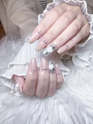 ネイル 🌈Yun nail hyejin💋のネイルデザイン