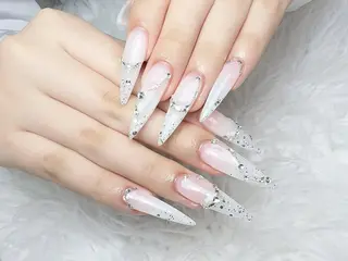 ネイル 🎀M nails✨ ビューティーのネイルデザイン