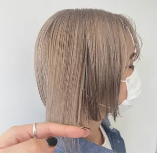 ショート 切りっぱなしボブ 👩🏼ミニボブのヘアスタイル