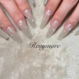 ネイル nail salon Revymore所属・nail salon Revymoreのネイルデザイン