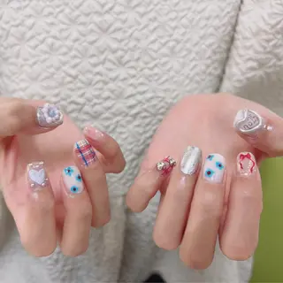 ネイル mano nella mano所属・mano nella manoのネイルデザイン