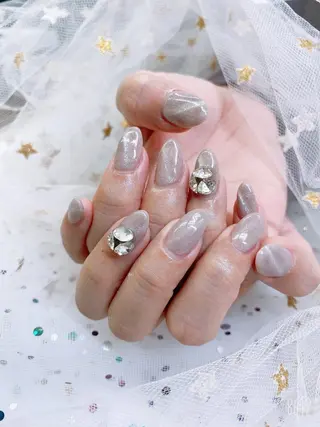 ネイル 🦋ネイルサロン ブラン🌈ゆりのネイルデザイン