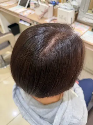 カラー CHINAMI ☘️🎶のヘアスタイル