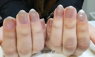 ネイル infinity skyのネイルデザイン